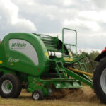 Прес підбирач із камерою фіксованого об'єму без ножів McHale F5400