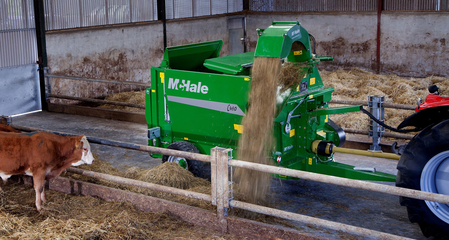 vyduvach-sina-ta-rozdavach-sylosu-dlya-kruglyh-tyukiv-c460-34.jpg Видувач сіна та роздавач силосу для круглих тюків C460 - Зображення 1